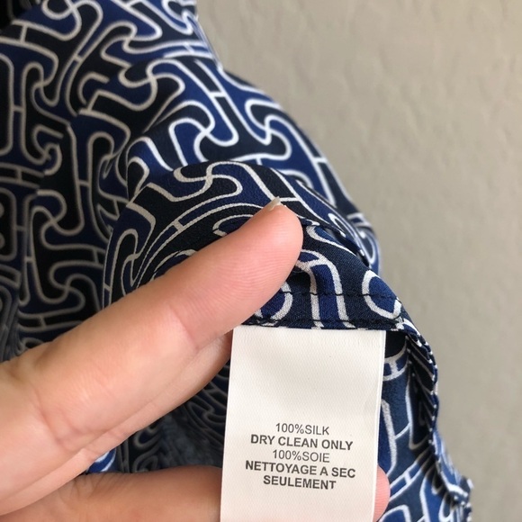 TRINA Turk ERIKO TOP IN INDIGO - Picture 7 of 8